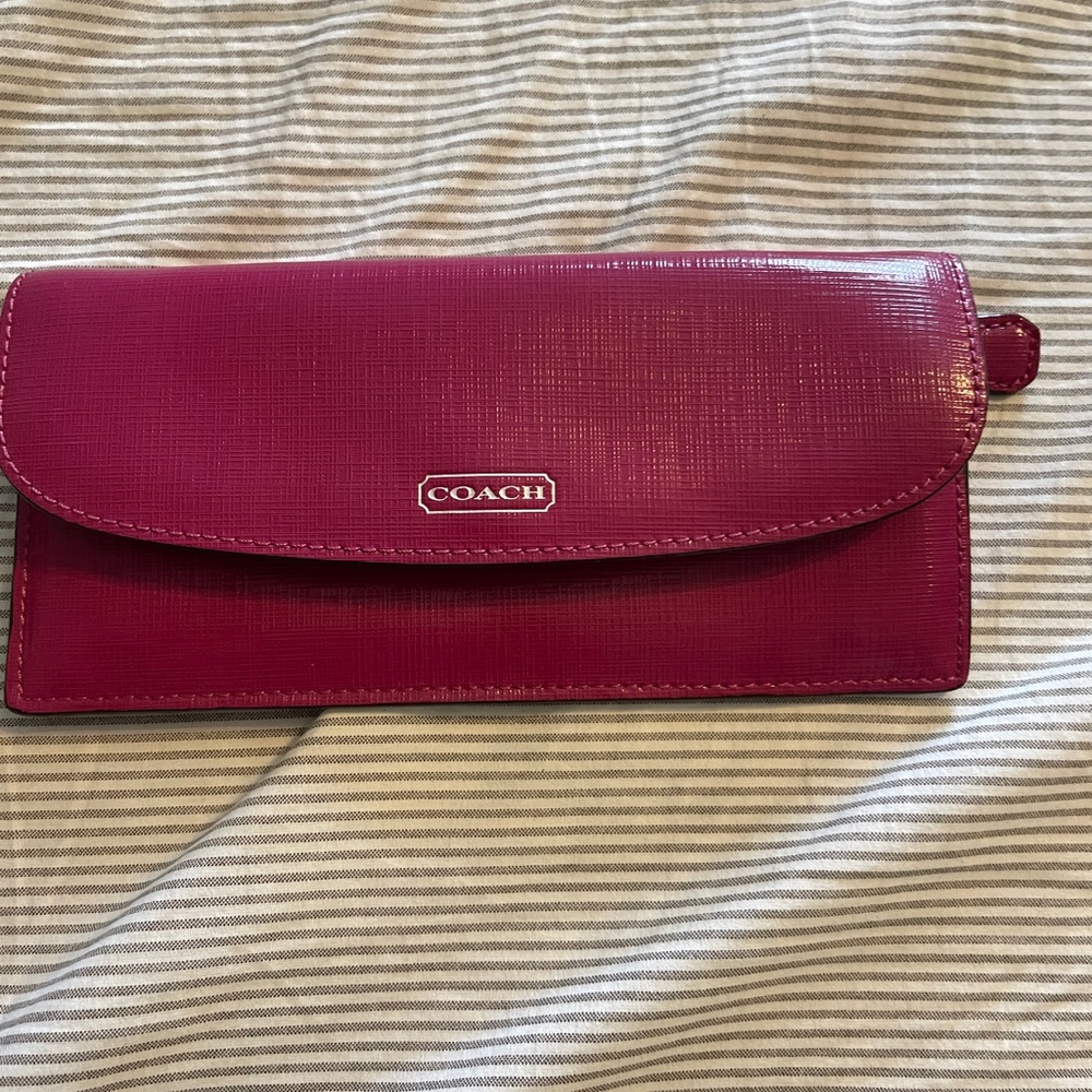 COACH PINK WALLET